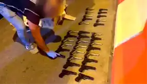 Adana'da Otobüs Baskını: 40 Ruhsatsız Silah!