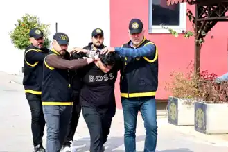 Adana'da 'Duygusuzlar' Çetesi Çökertildi!
